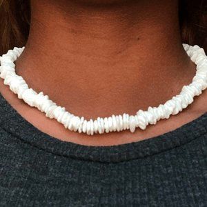 VSCO puka shell necklace